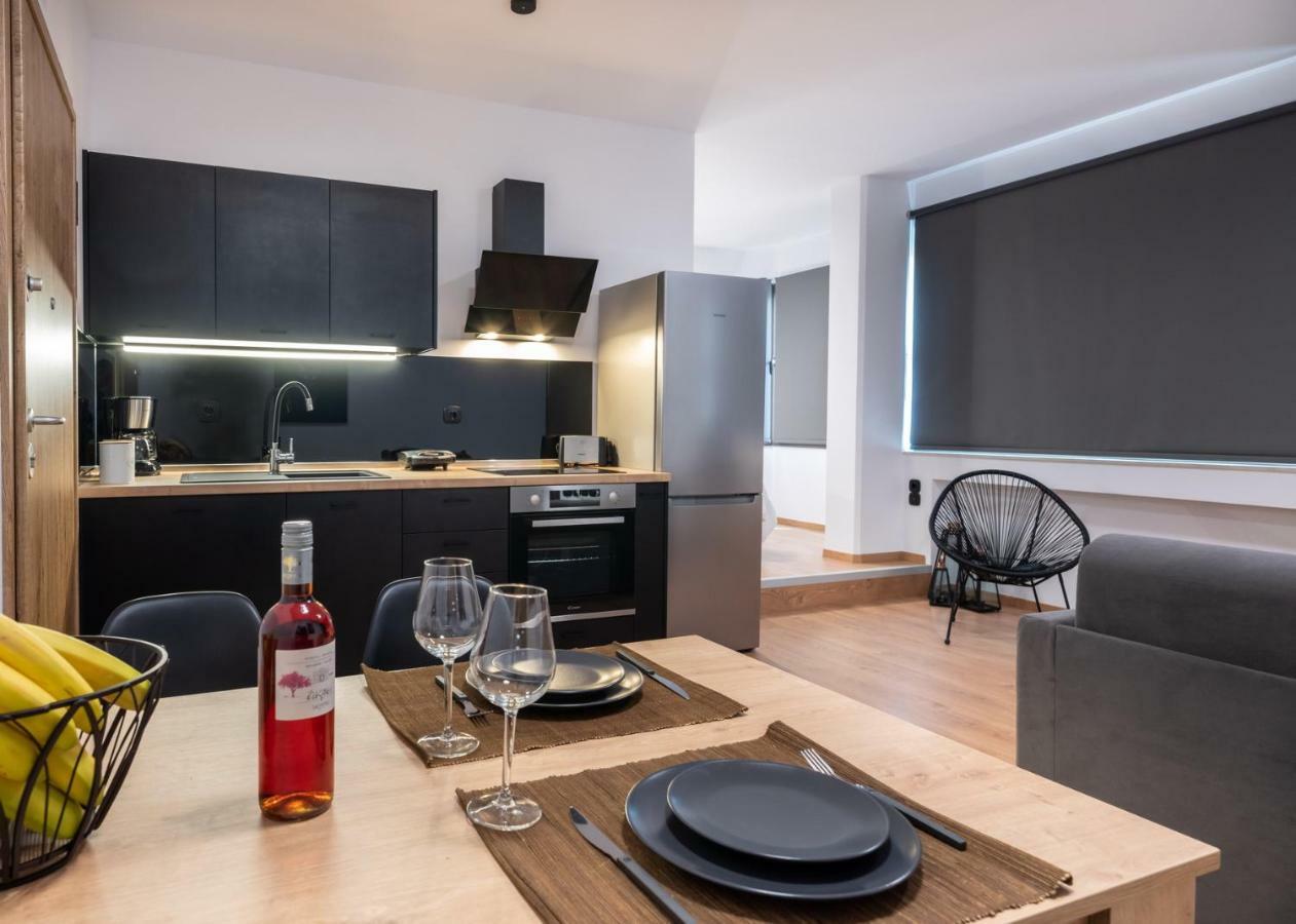 Elegant Urban Apartment Heraklion  Exterior photo